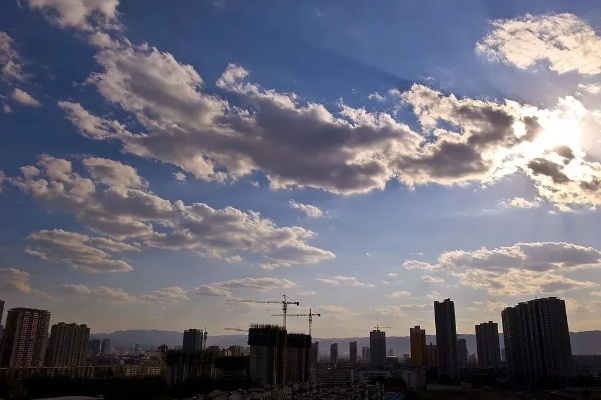 山城四季，阳泉天气里的生活印记