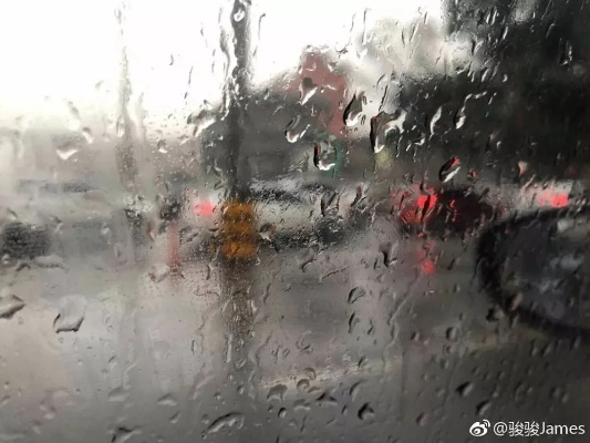 准雨天气大字版，模糊边界中的诗意与守望